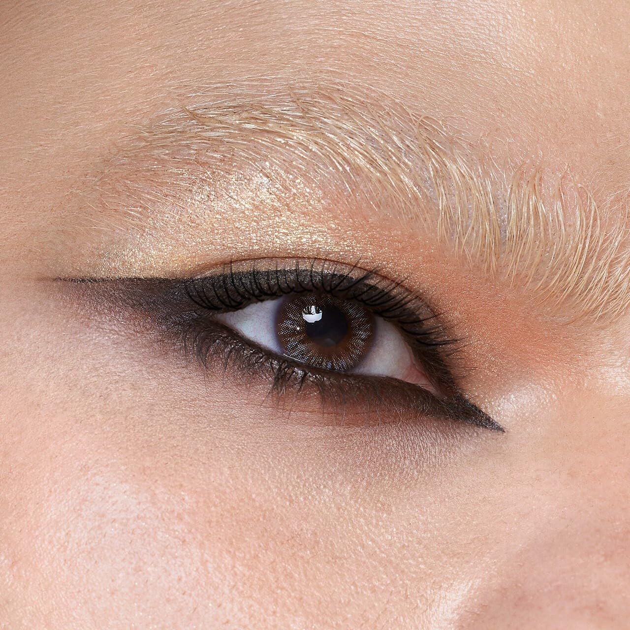 Huda Beauty Empowered Eyeshadow Palette